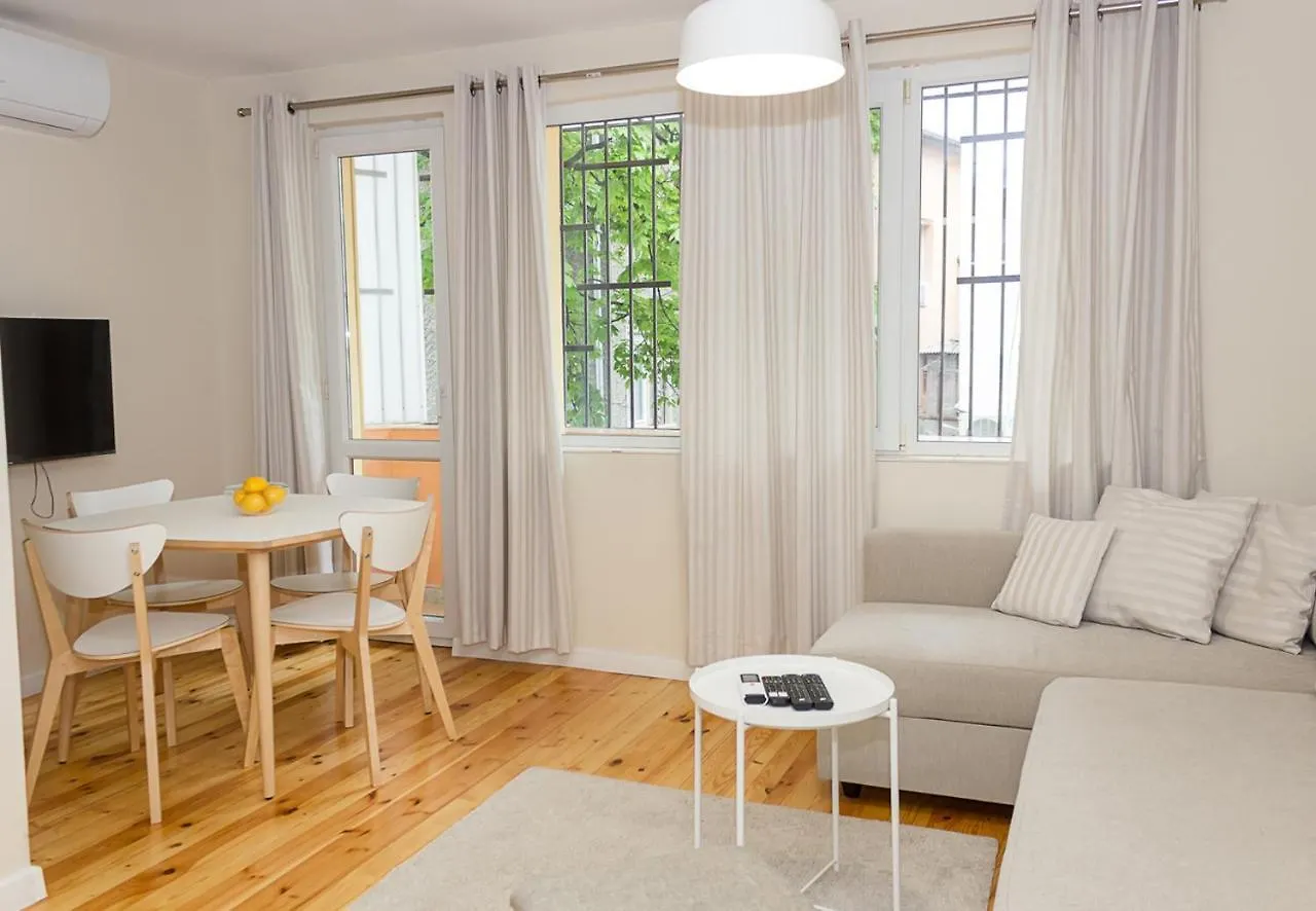 Apartment Varna Retreat - Cozy 2Bd Flat In A Central Location By Flat Mаnager