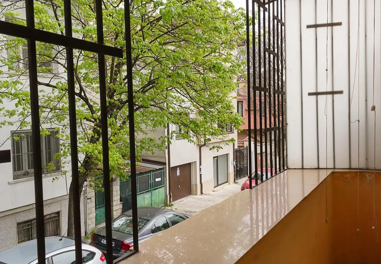 Varna Retreat - Cozy 2Bd Flat In A Central Location By Flat Mаnager Apartment